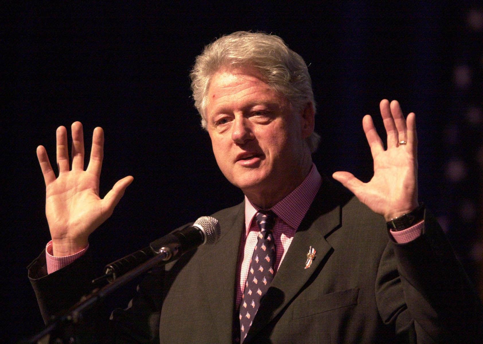 LOCAL CLINTON GEE